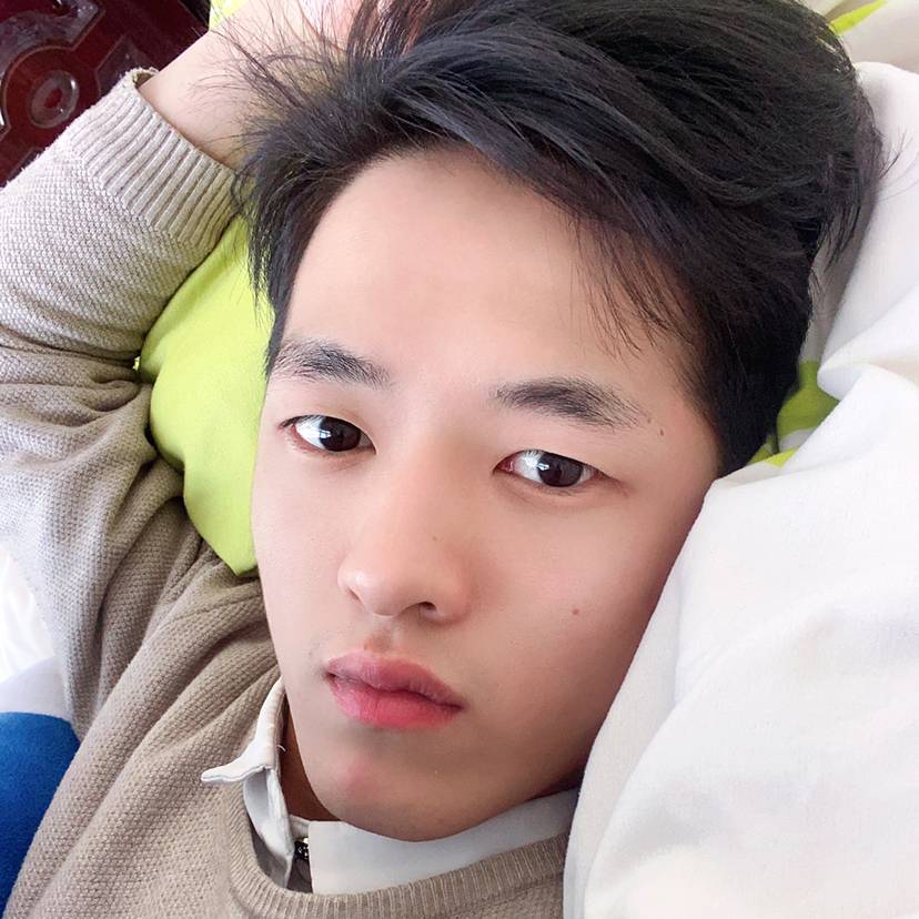 电灯胆怕孤单/的照片