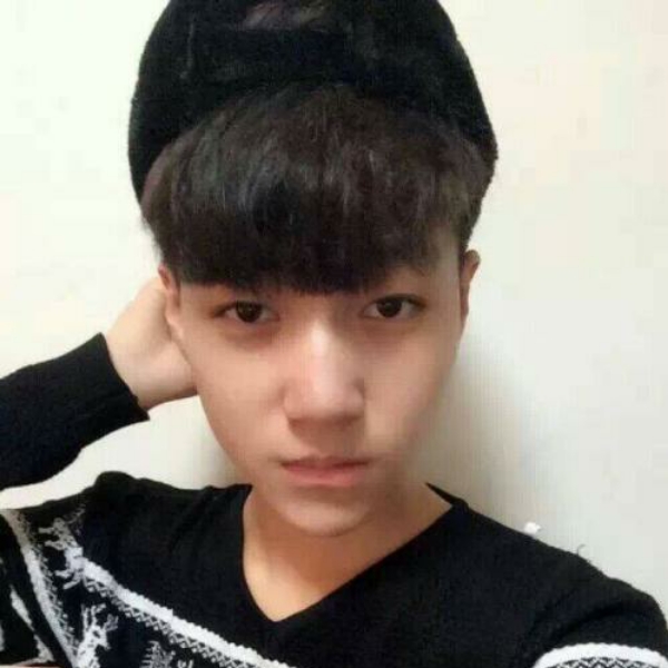 给予她幸福爱的照片