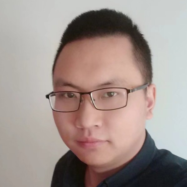 风吹草低见牛羊的照片