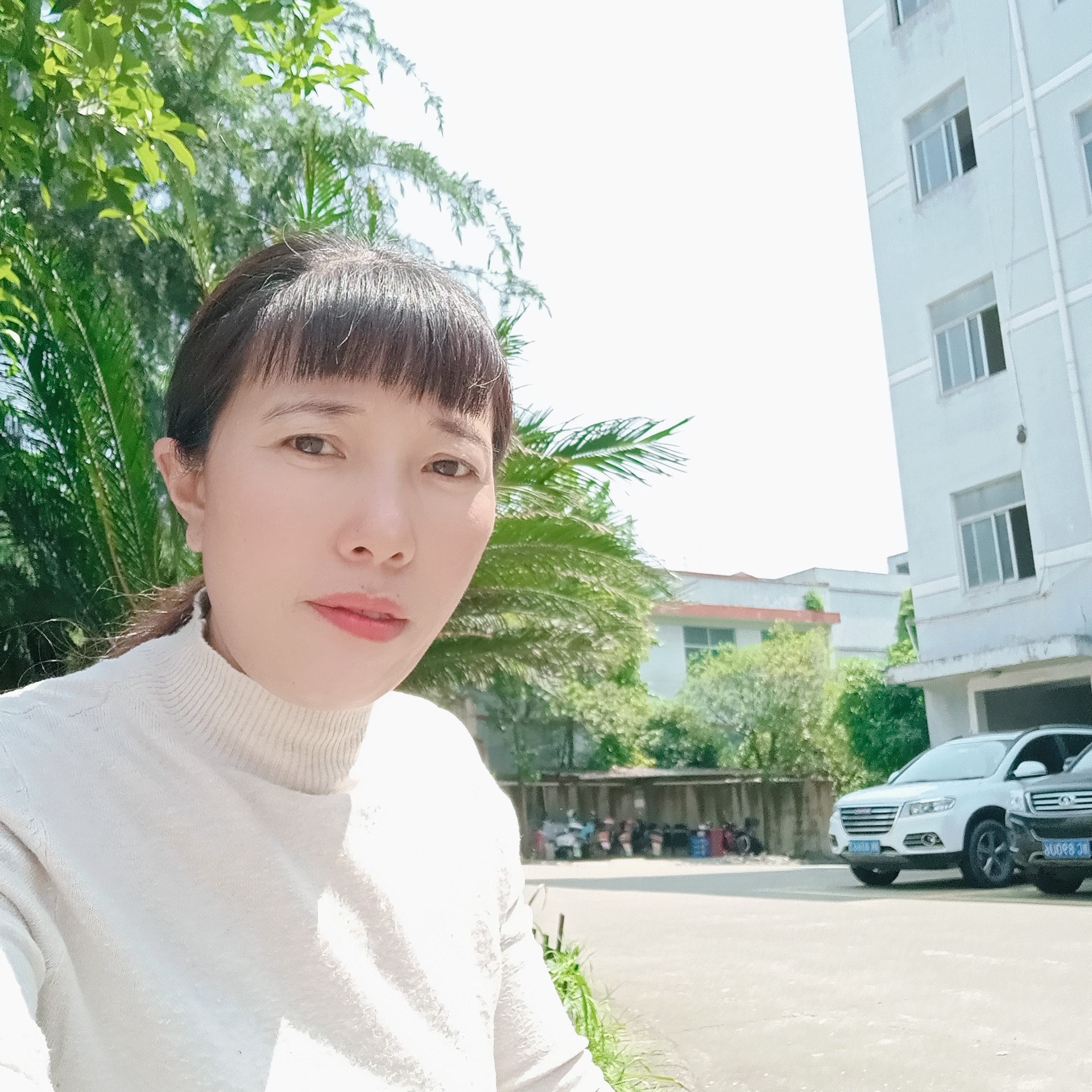 何桂芬的照片