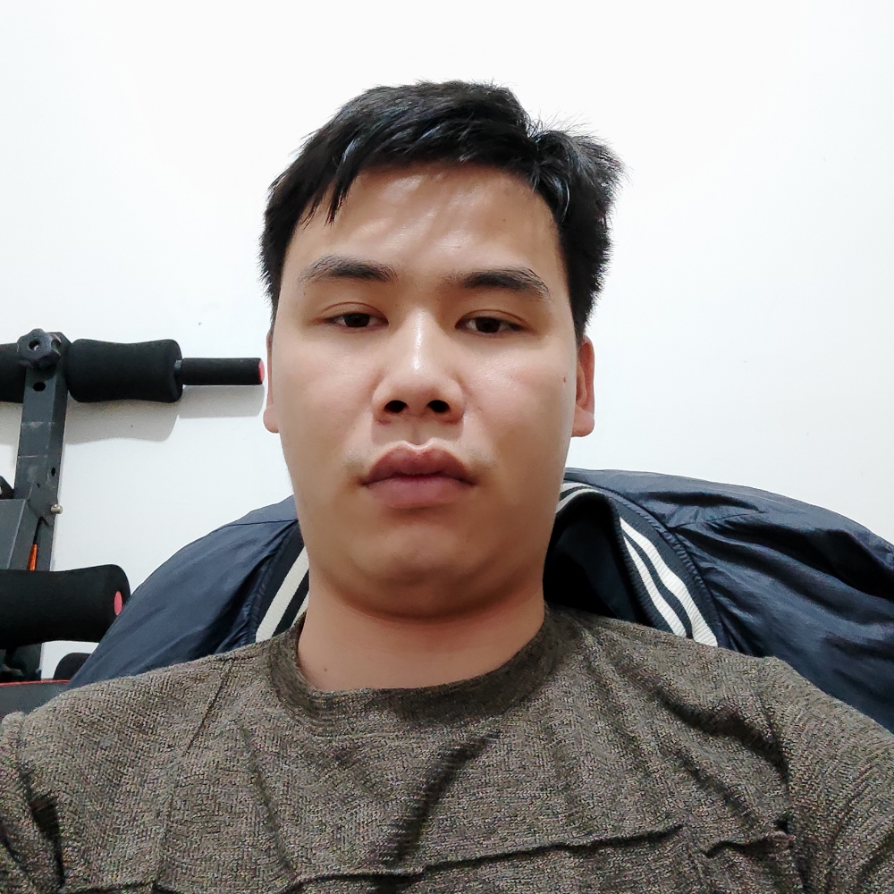鲜花挽手粗心的照片