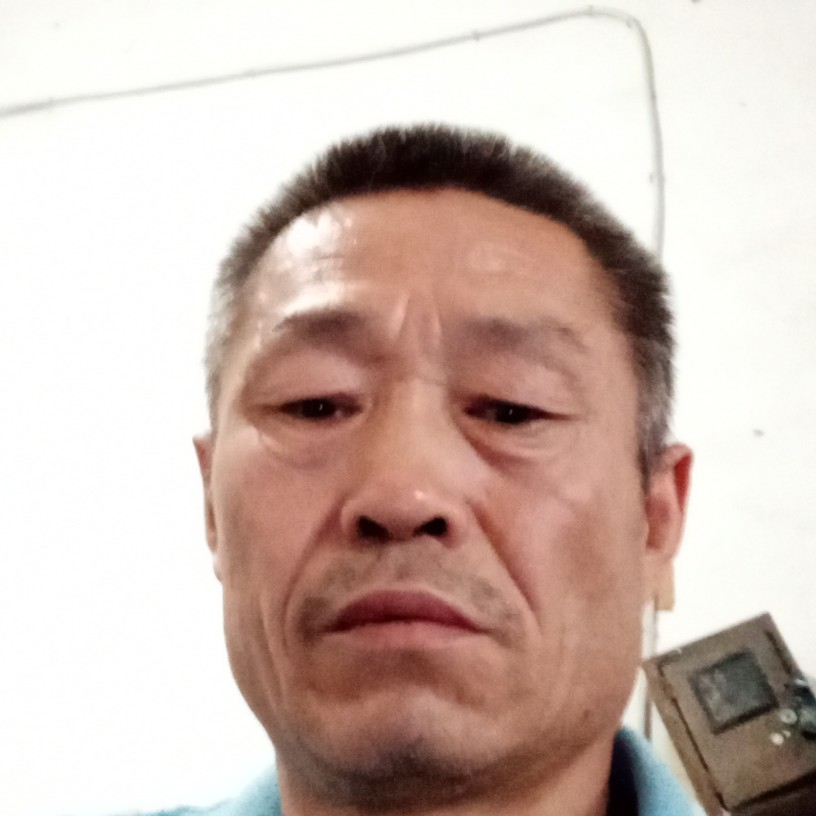 云朵的专注的照片