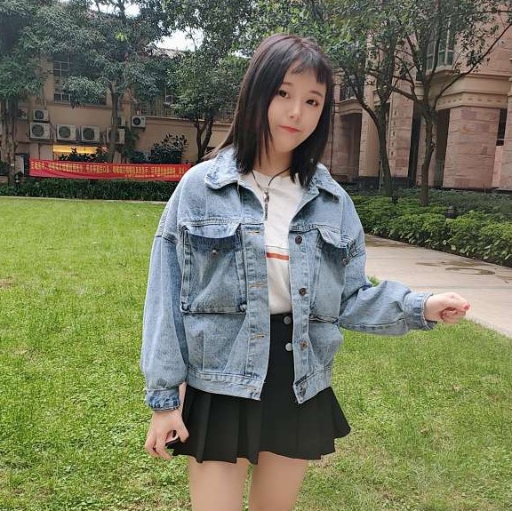 好姑娘，中国造的照片