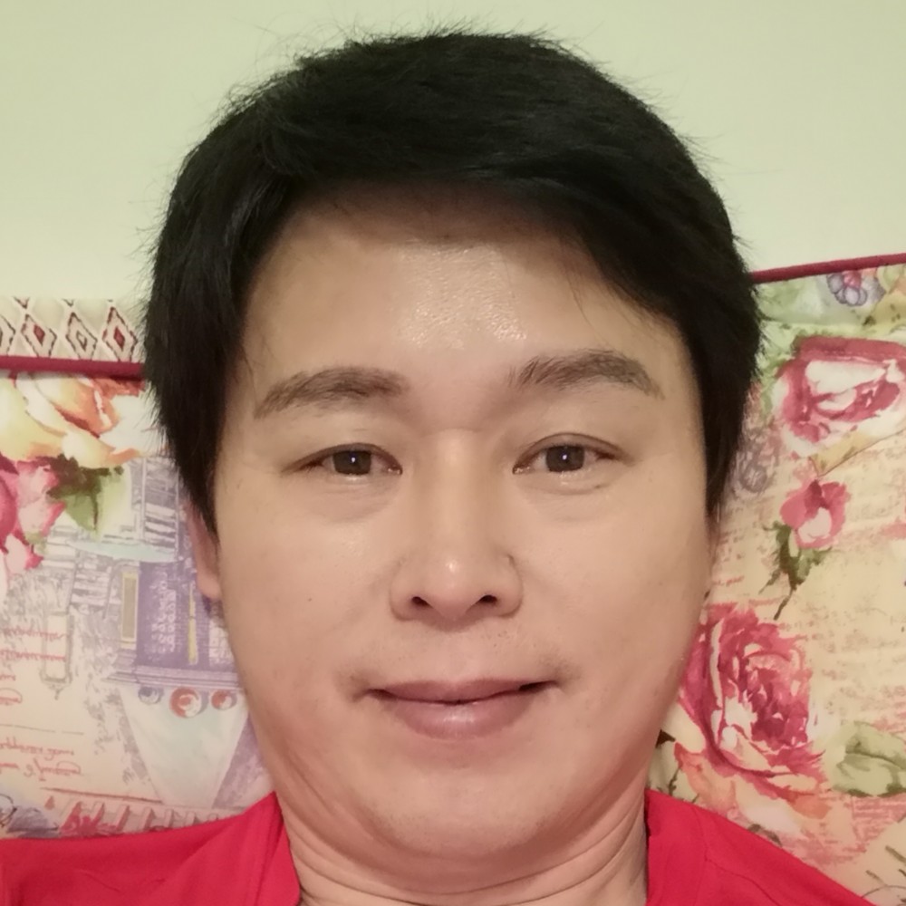 孤單漫步世界的照片