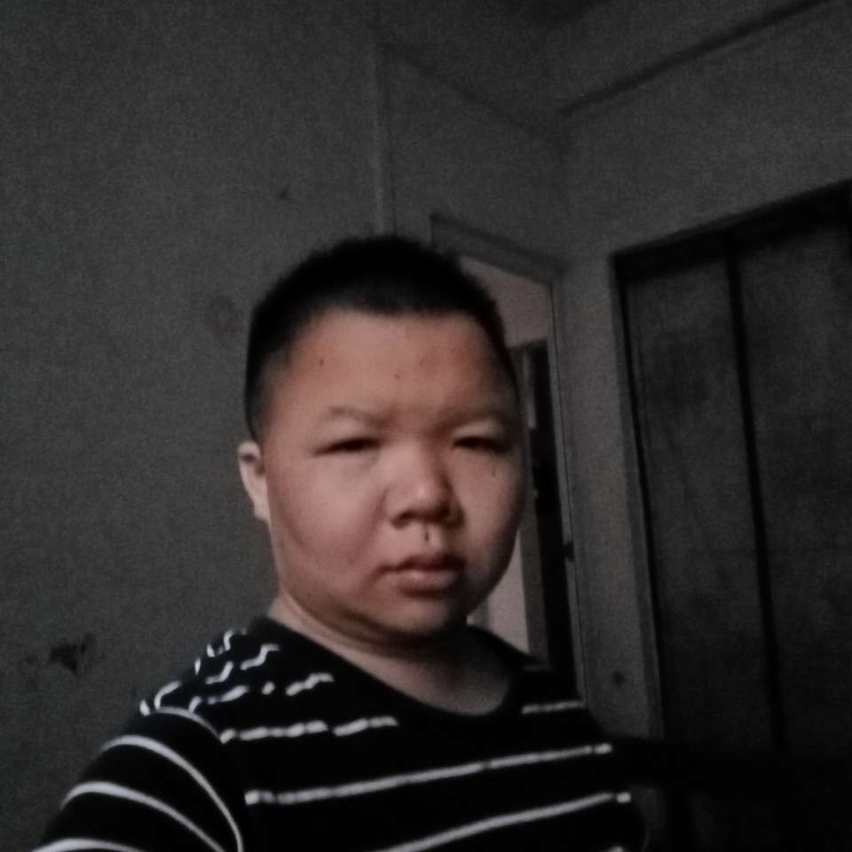 独孤文文迅的照片