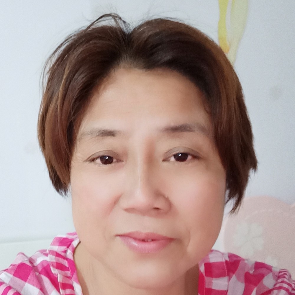 在水清清的照片
