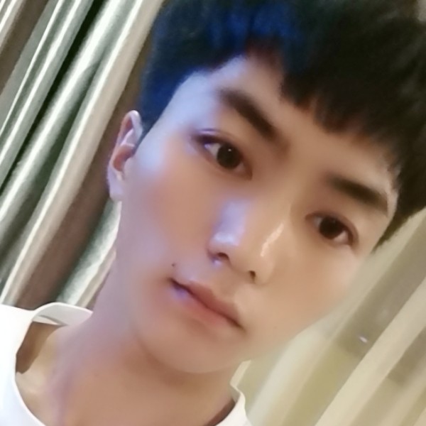 阿尔泰的照片