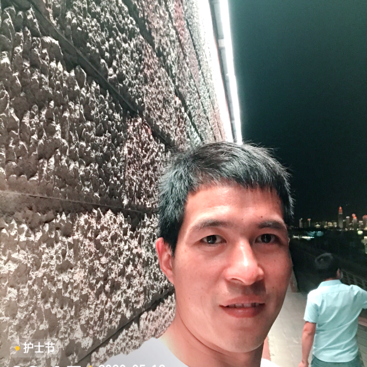 黄豆无语的照片