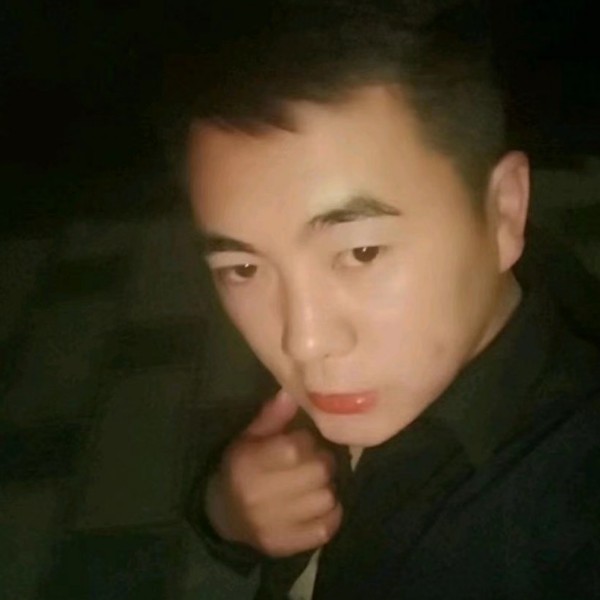 浊酒配孤独的照片
