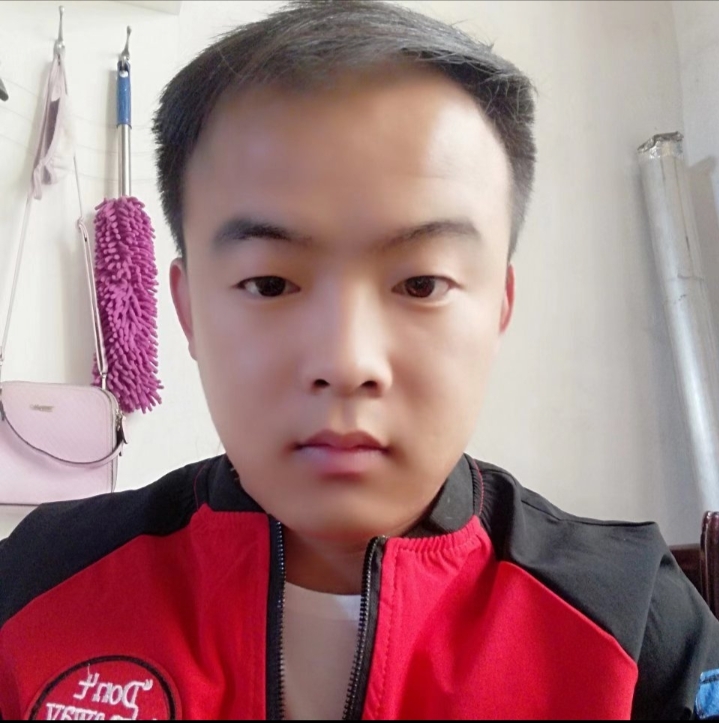 琉璃回眸虚心的照片