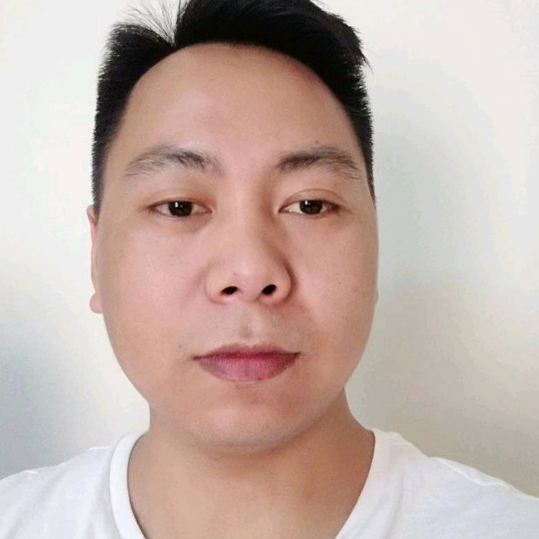 寒冷保卫小兔子的照片