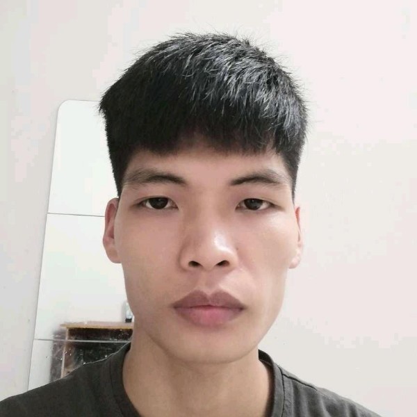 飘逸踢美女的照片
