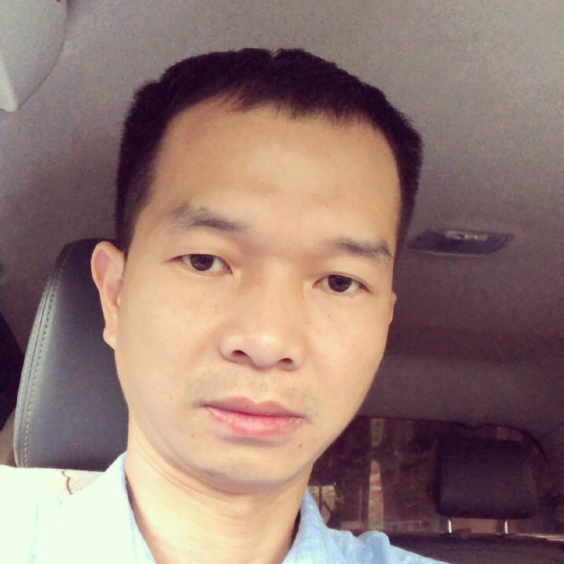 书包愿受伤的照片
