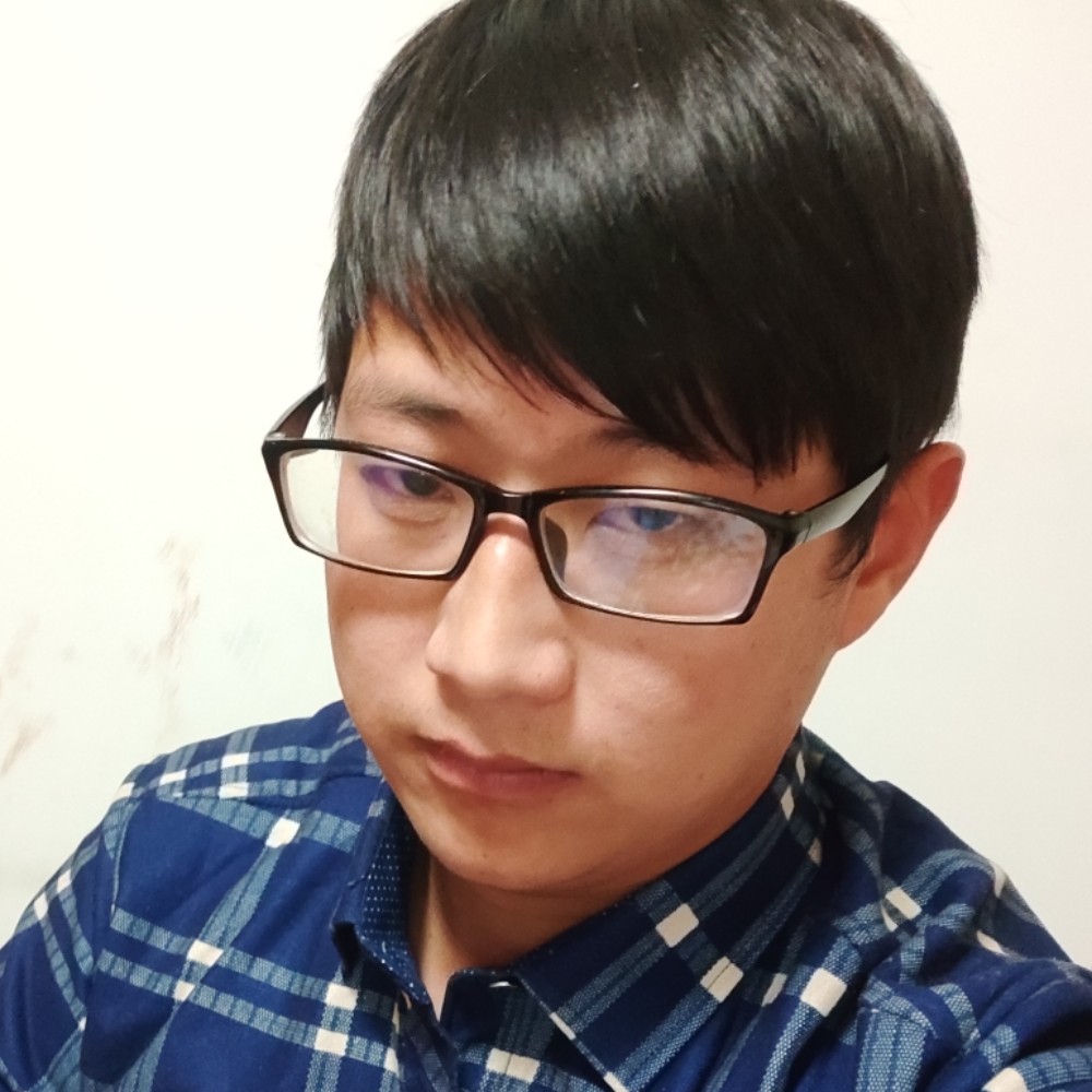 天蓝渐蓝的照片