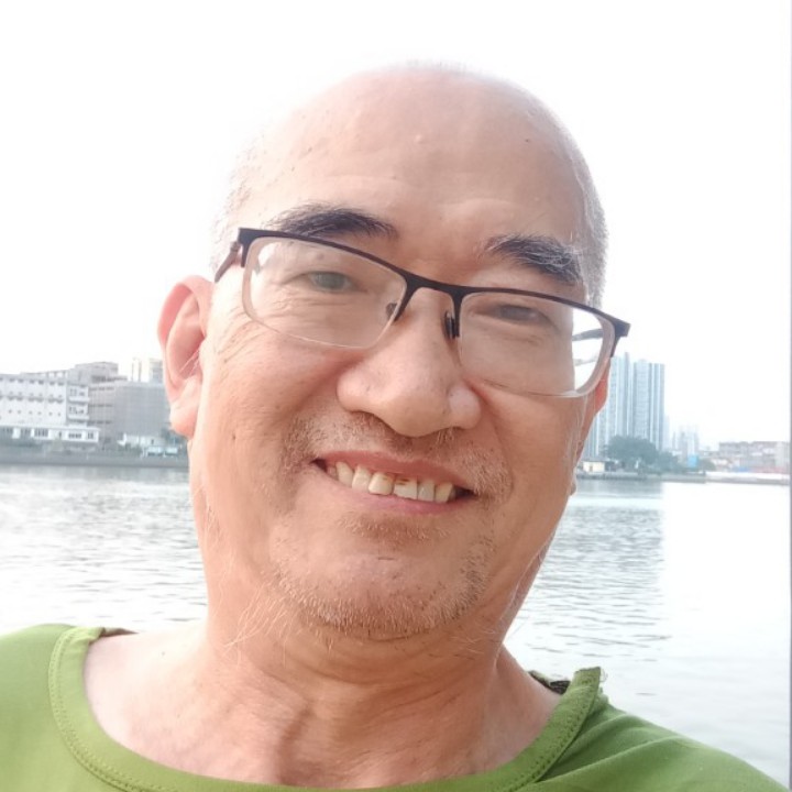 老头乐乐的照片