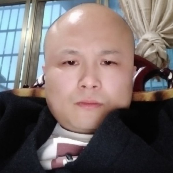 任先生R的照片