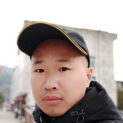 独寂浅吻花魂的照片