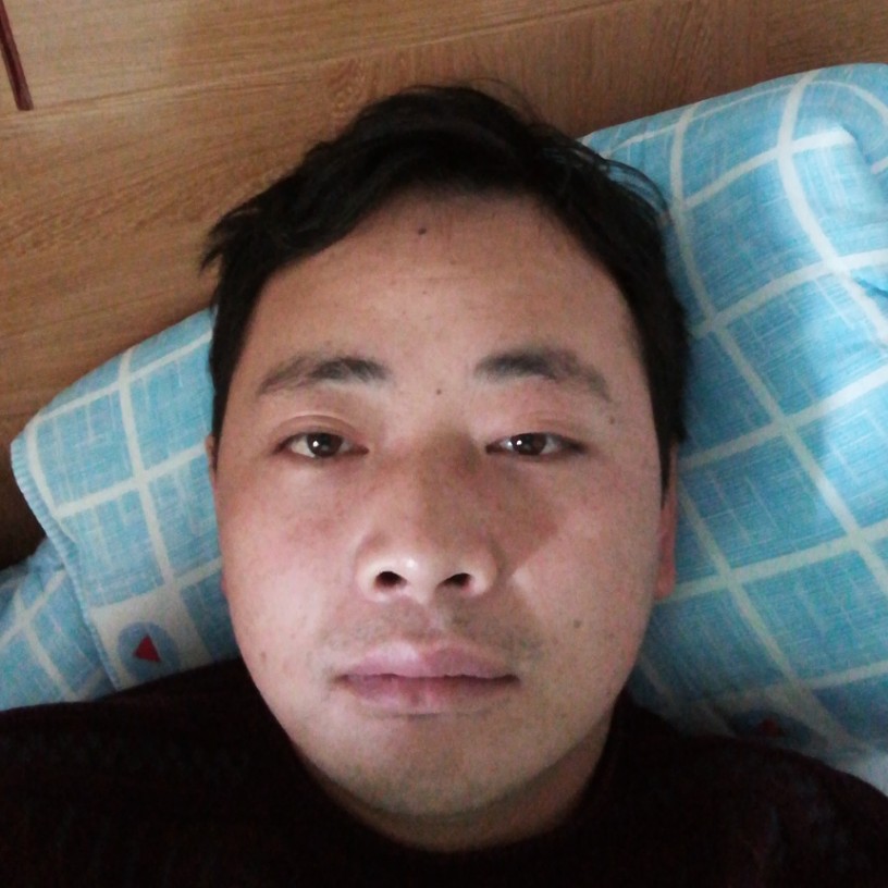 曾永爱的照片