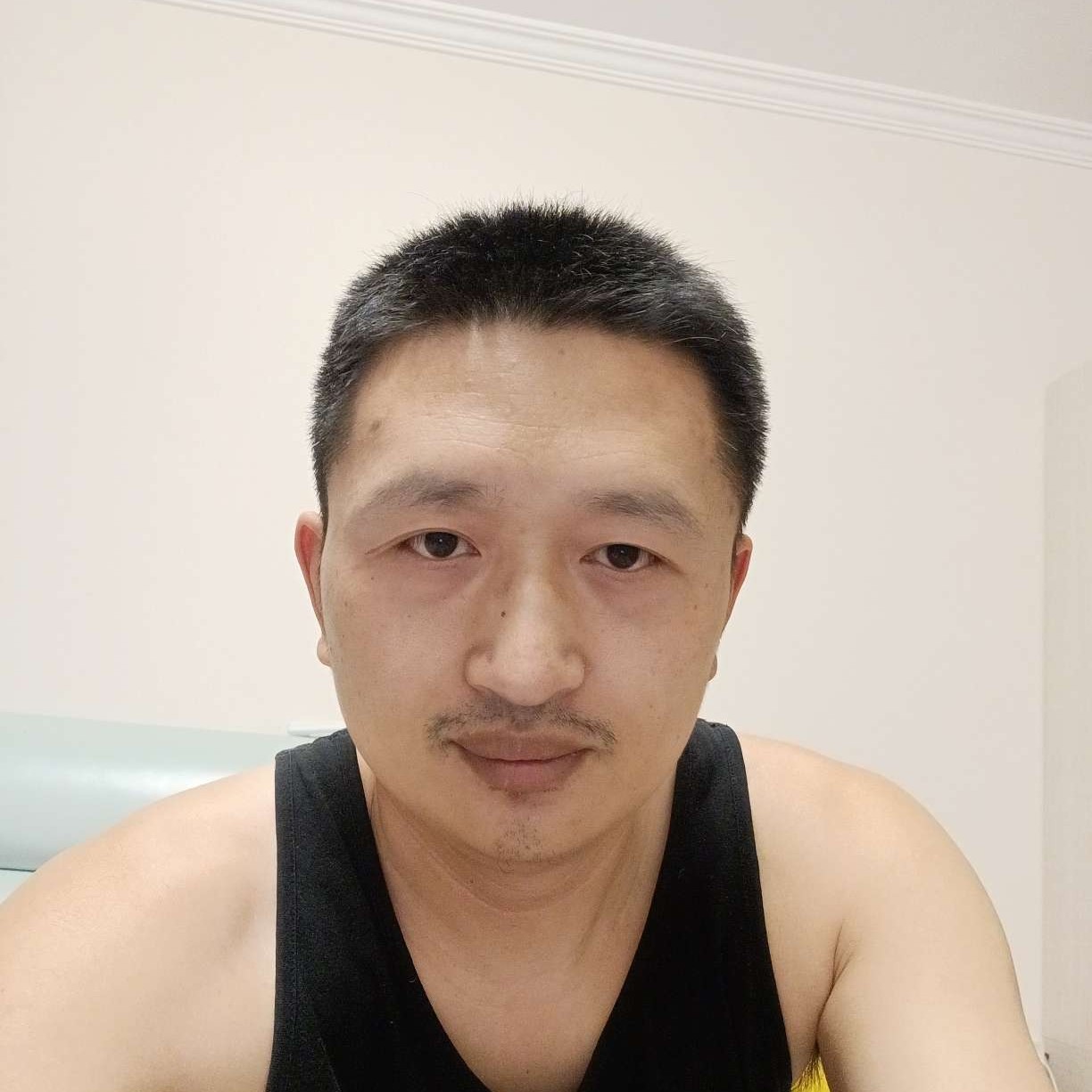 孤影随形的照片