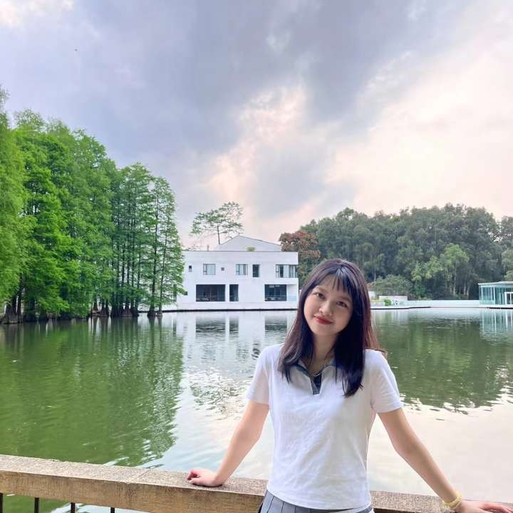 小雅的照片