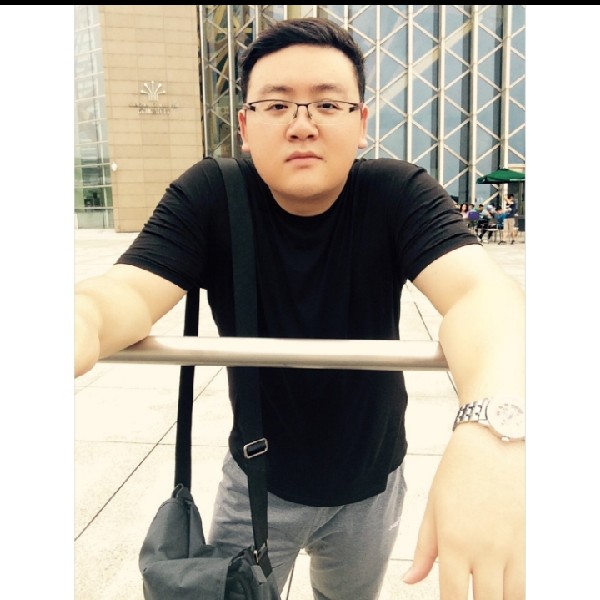言仔仔的照片