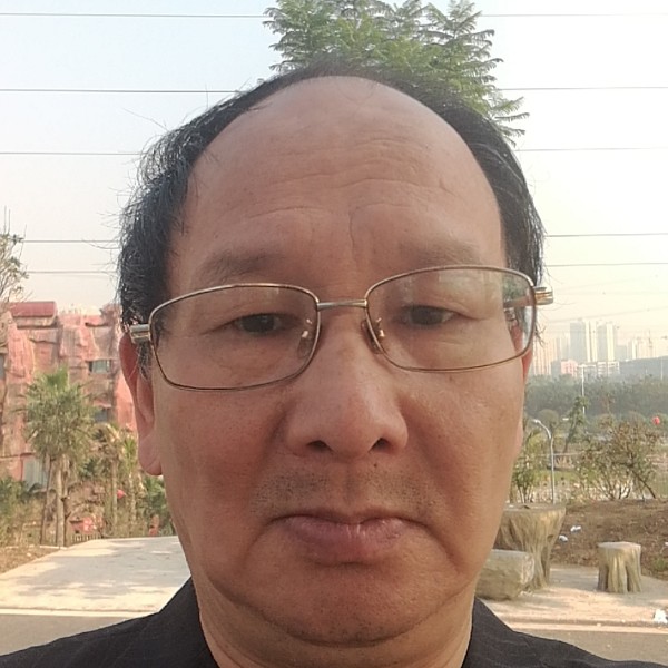 整齐回首宝贝的照片