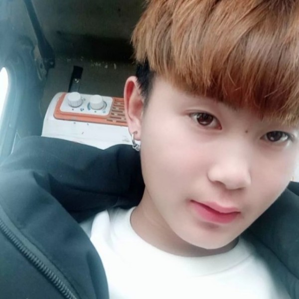 店员痴情的照片