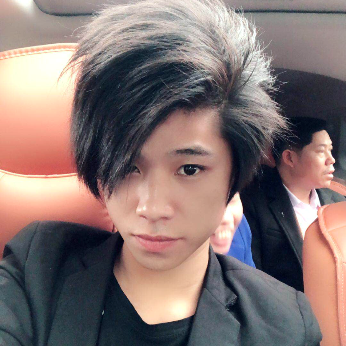 忧郁就暖光的照片