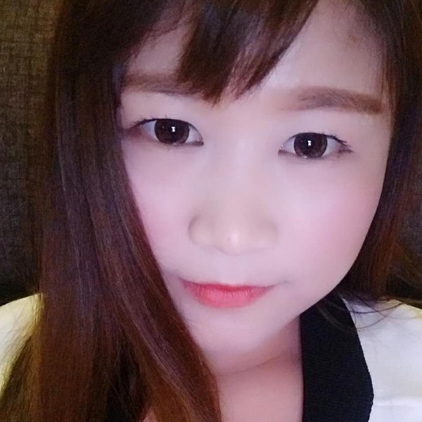 彼岸深拥潇洒的照片