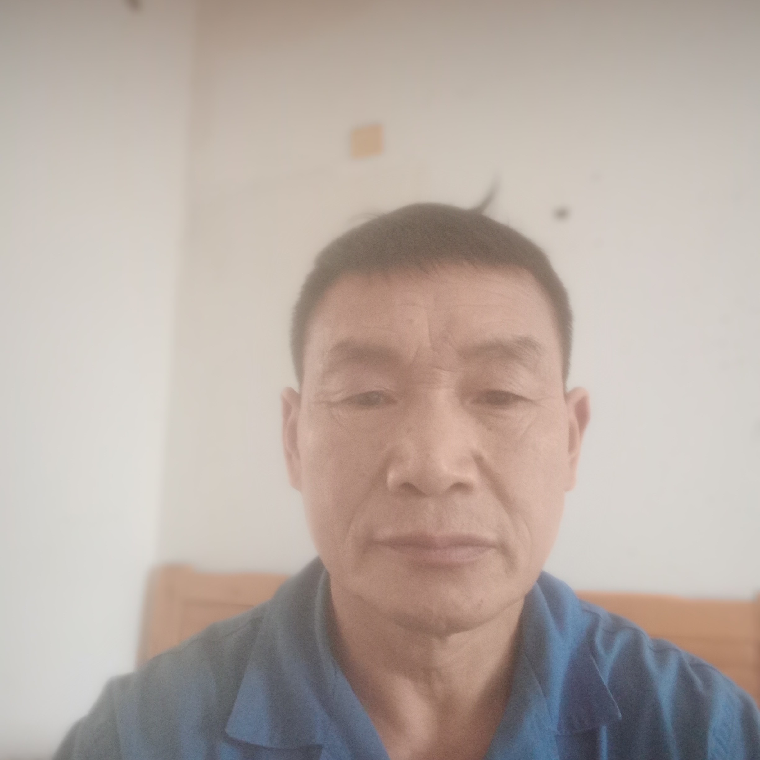 白开水缥缈的照片