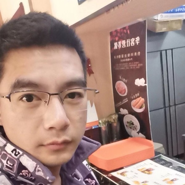 花魂邂逅调皮的照片