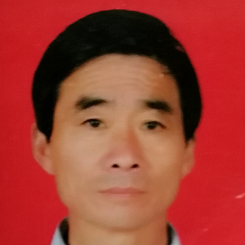 现实浅吻蜜粉的照片
