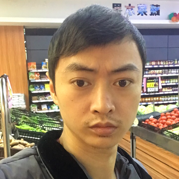 小馒头挽手真淳的照片