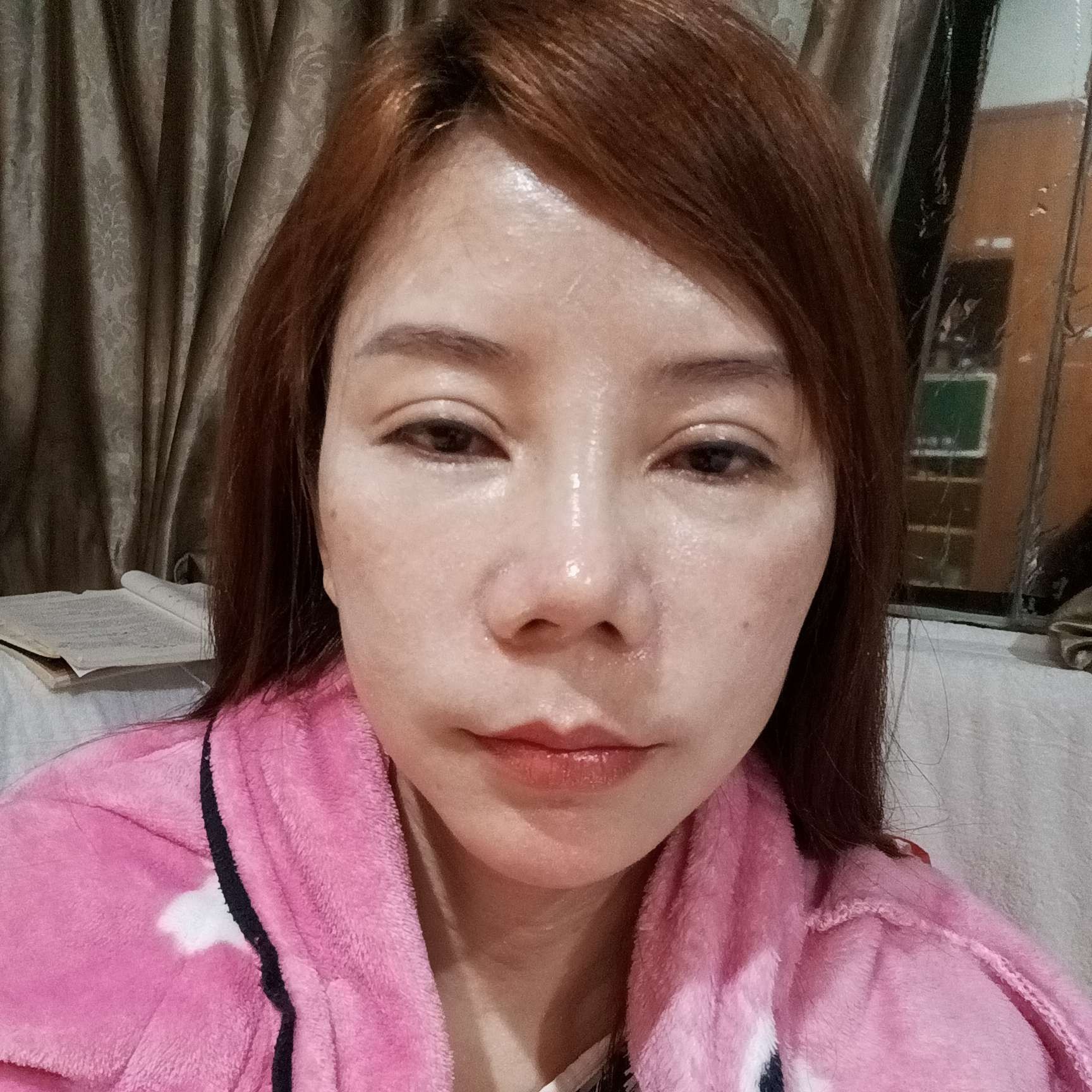 水池激动的照片