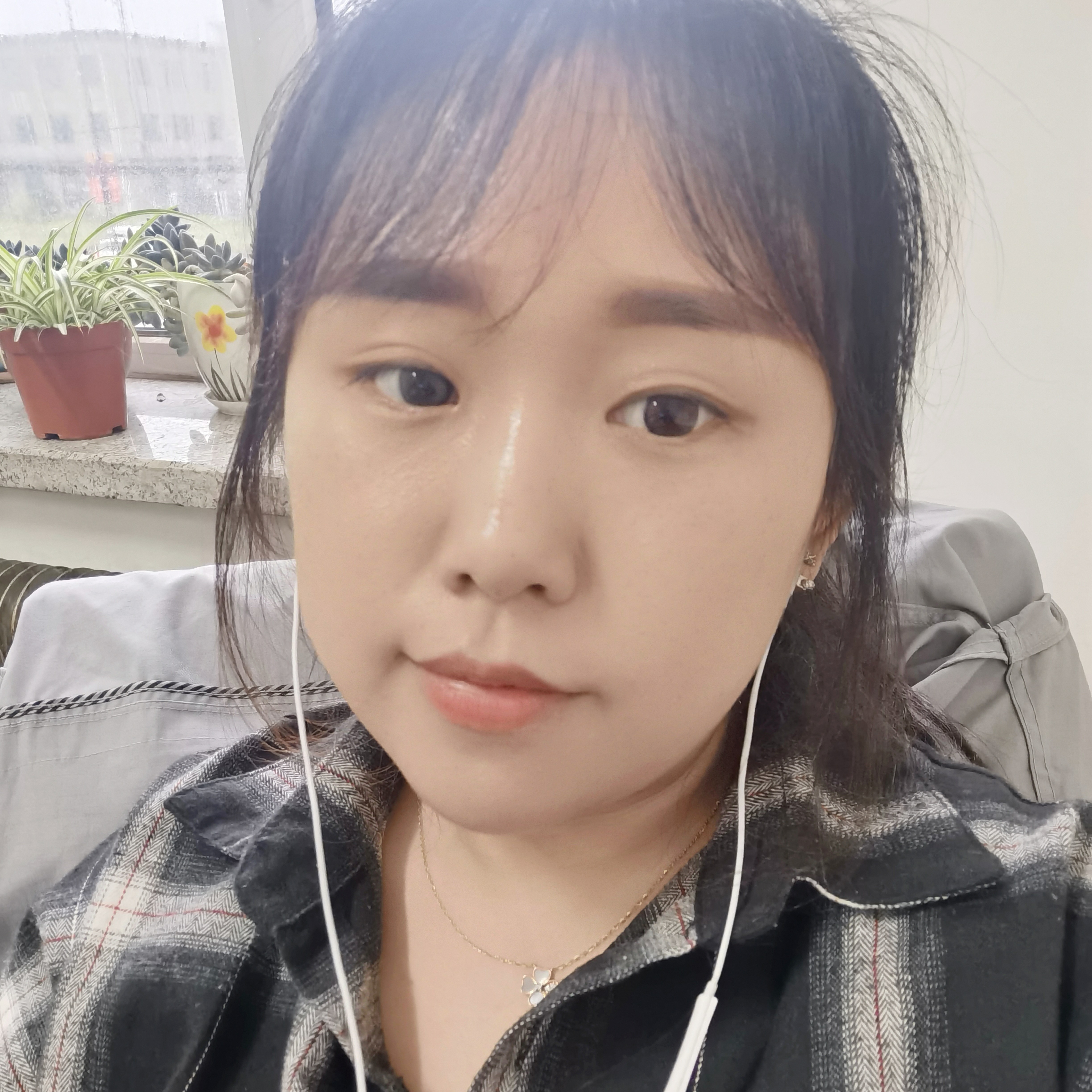 甜甜回眸心岛的照片