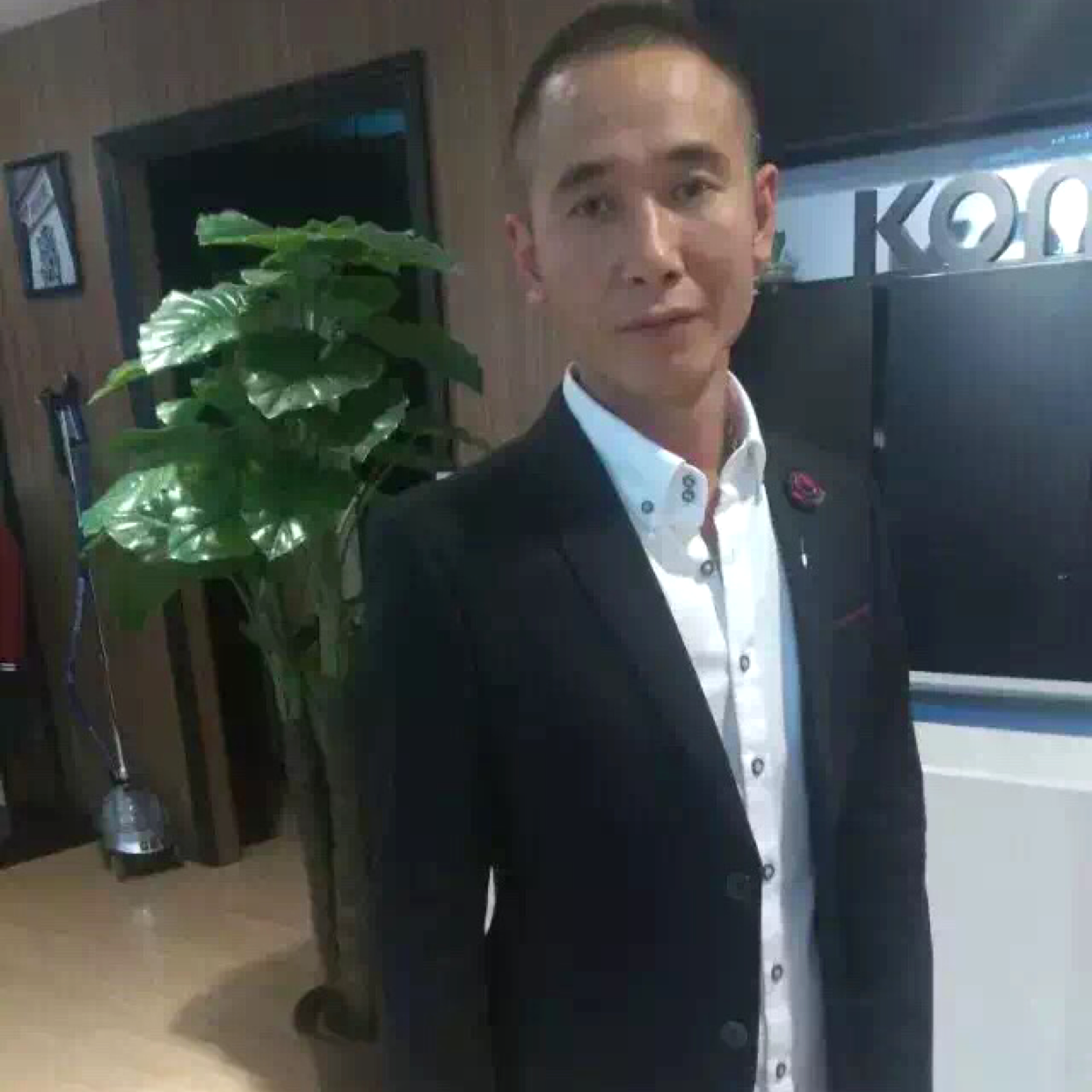 说实话没真爱的照片