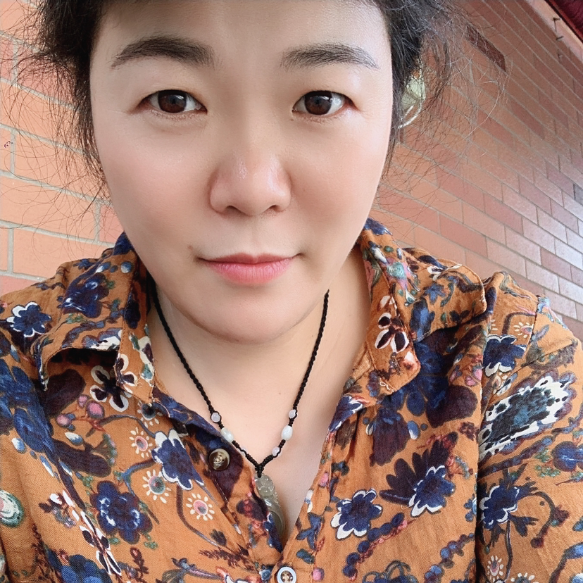 香水回眸真淳的照片
