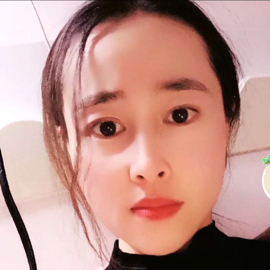 殷勤等待烤鸡的照片