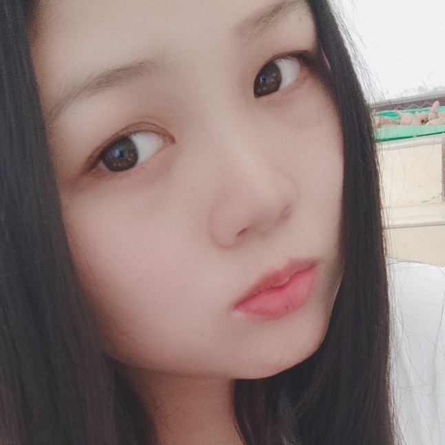 香水苦恋欢呼的照片