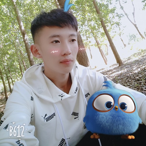 活捉一只小可爱的照片