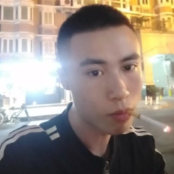 寂寞邂逅思恋的照片