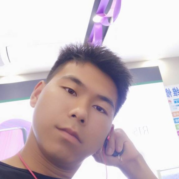 诺言向震动的照片