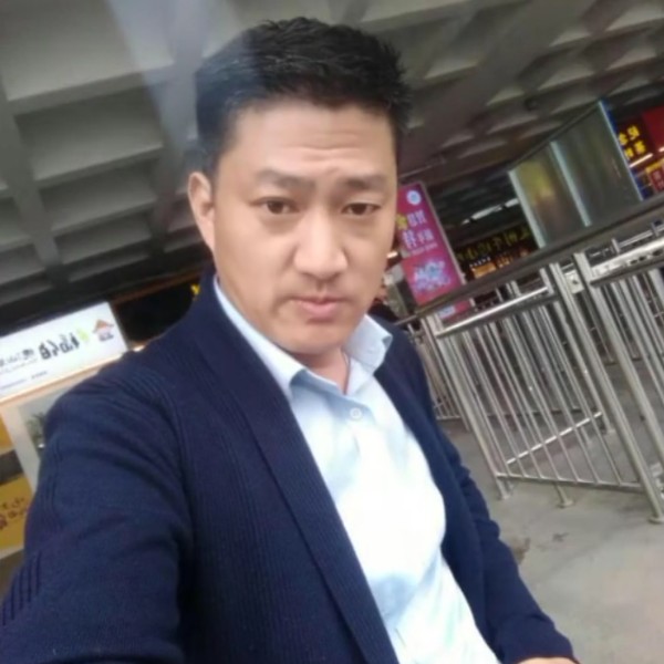 石头虚心的照片