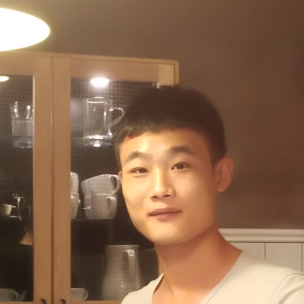 魁梧棒球的照片