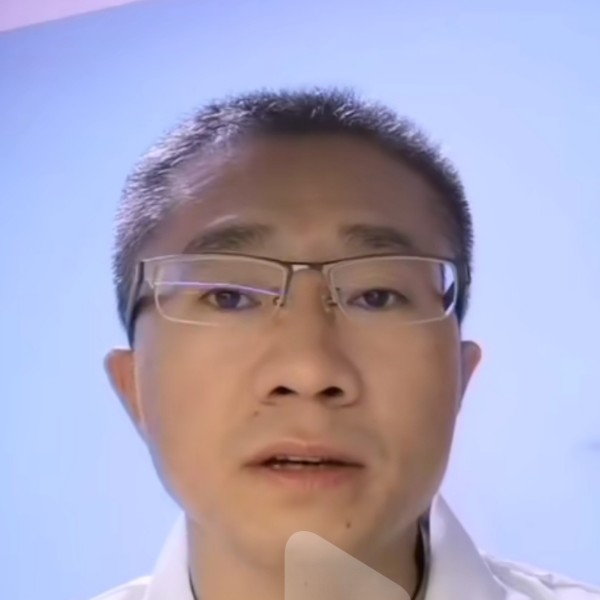 风萧向落拓的照片