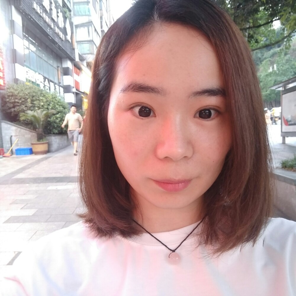 路边那个谁的照片