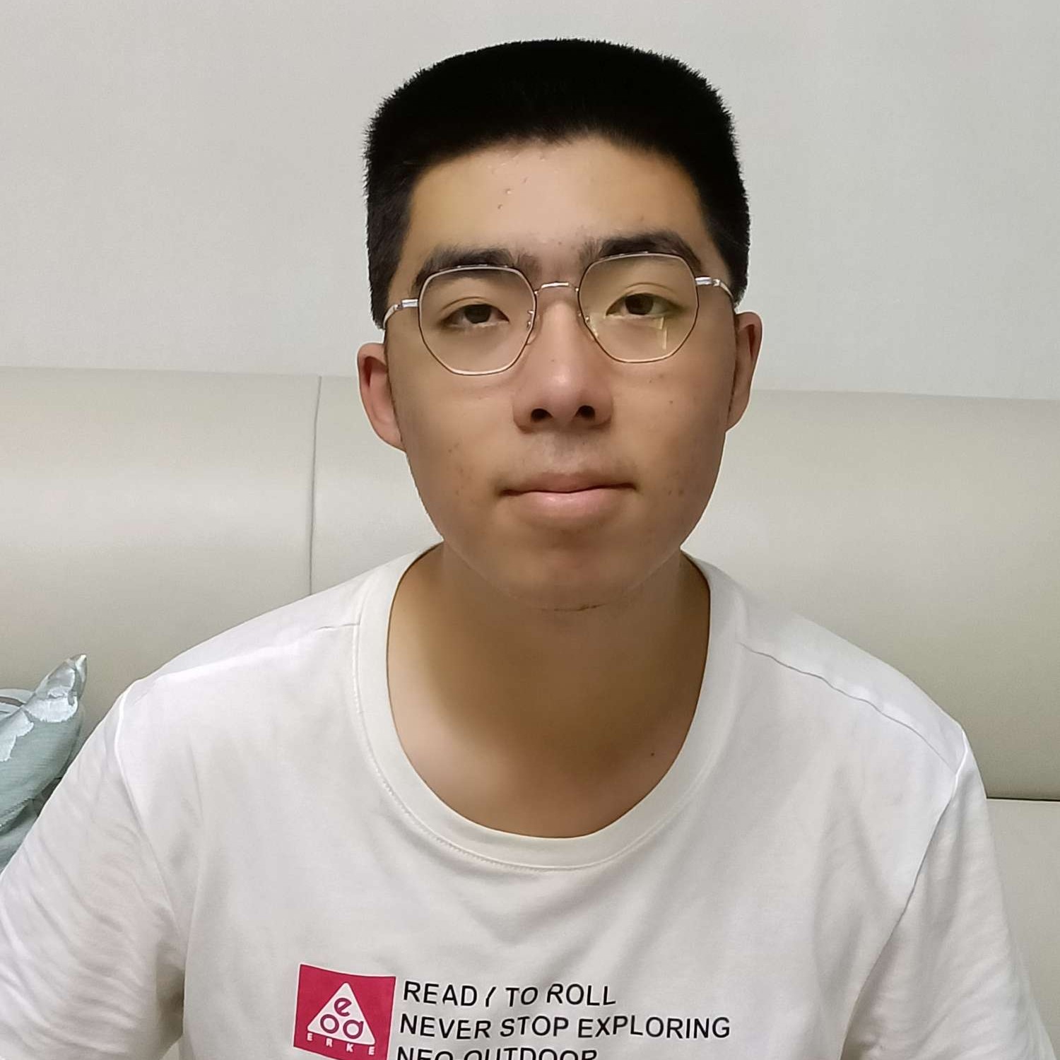 慈竣凯的照片