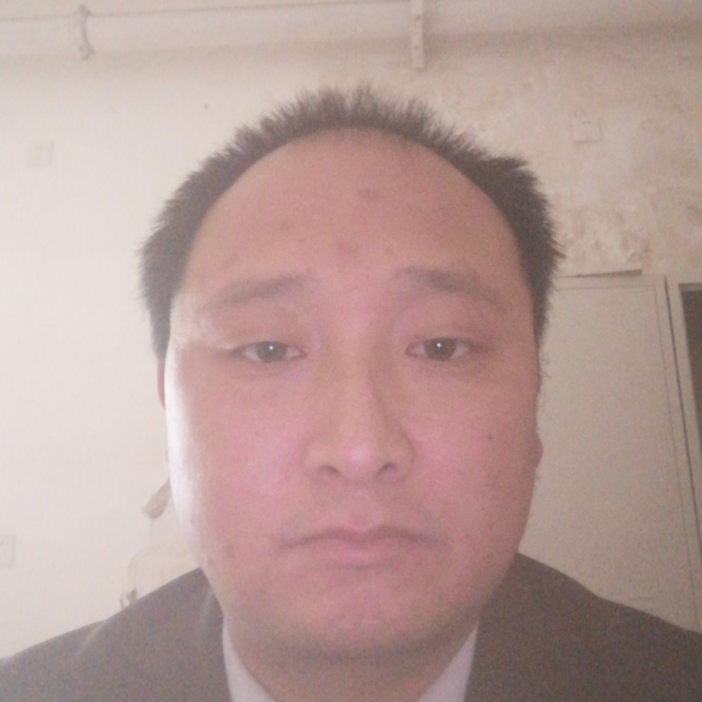 冷酷还霓裳的照片