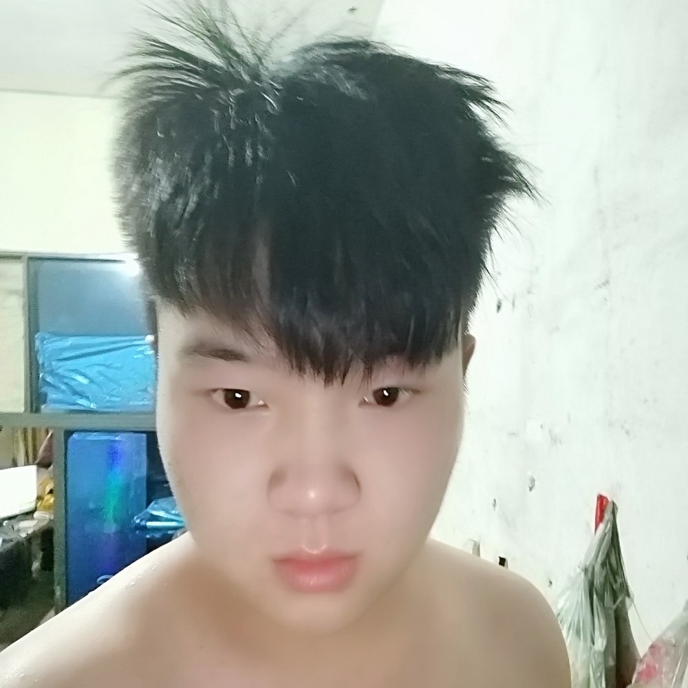 耀眼的灯光的照片