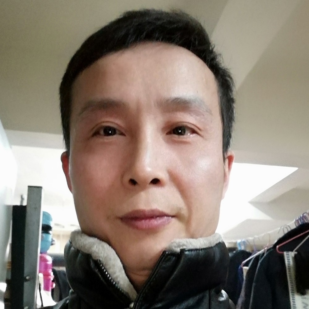 阿韧的照片
